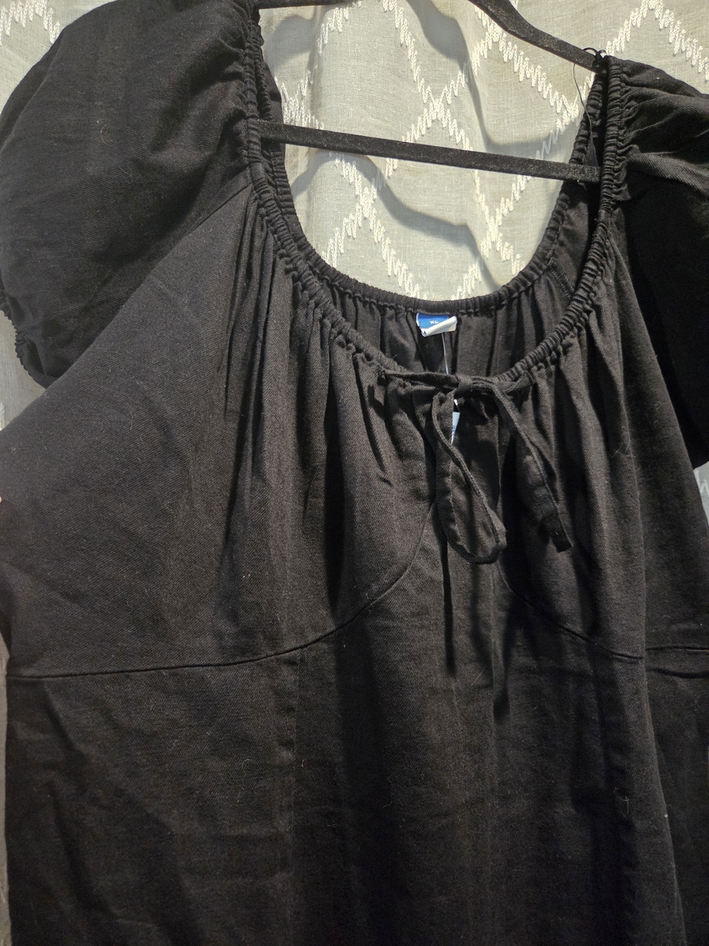 Old Navy Black Midi Dress with Scoop Neck & Tie Detail - Picture 2 of 4